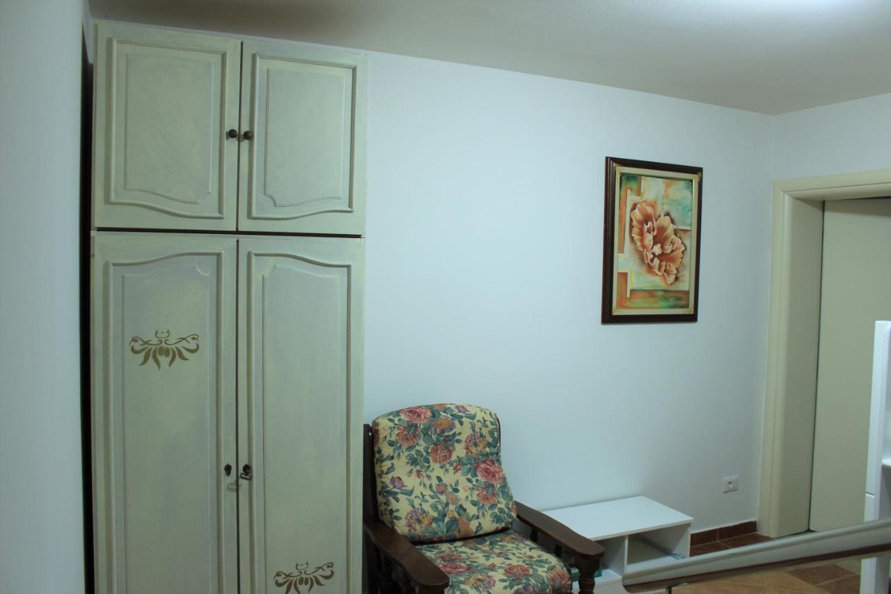 Robi Appartement *